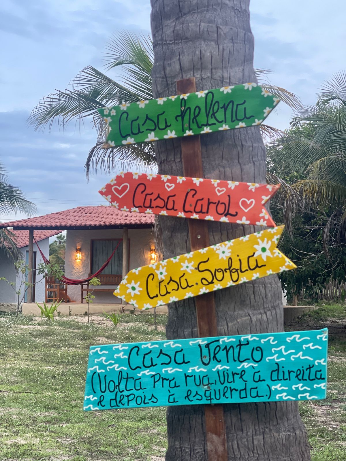 Macapá Paradise house signpost